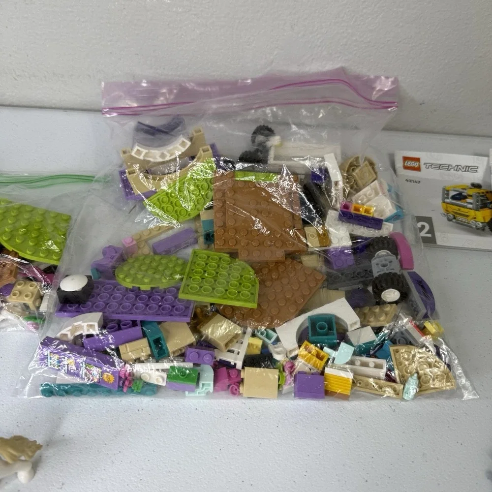 LEGO Friends Bulk Girls Lot with Mini-Doll Figures & Horses And Extras